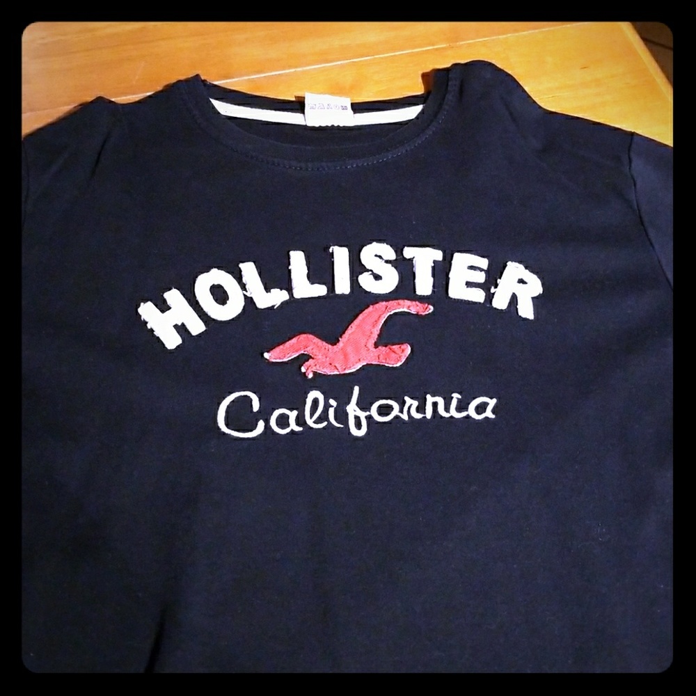 HOLLISTER CALIFORNIA TEE